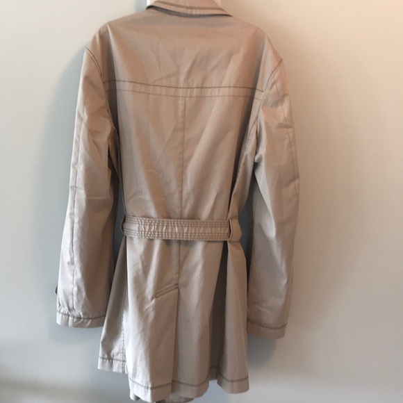 Hugo Boss cotton blend tan trench jacket - Picture 2 of 10